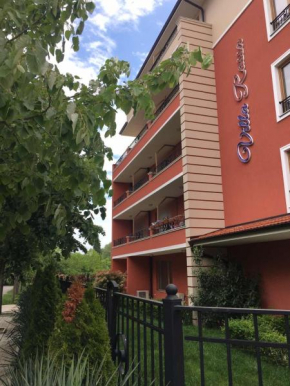 Villa Rossa apartments
